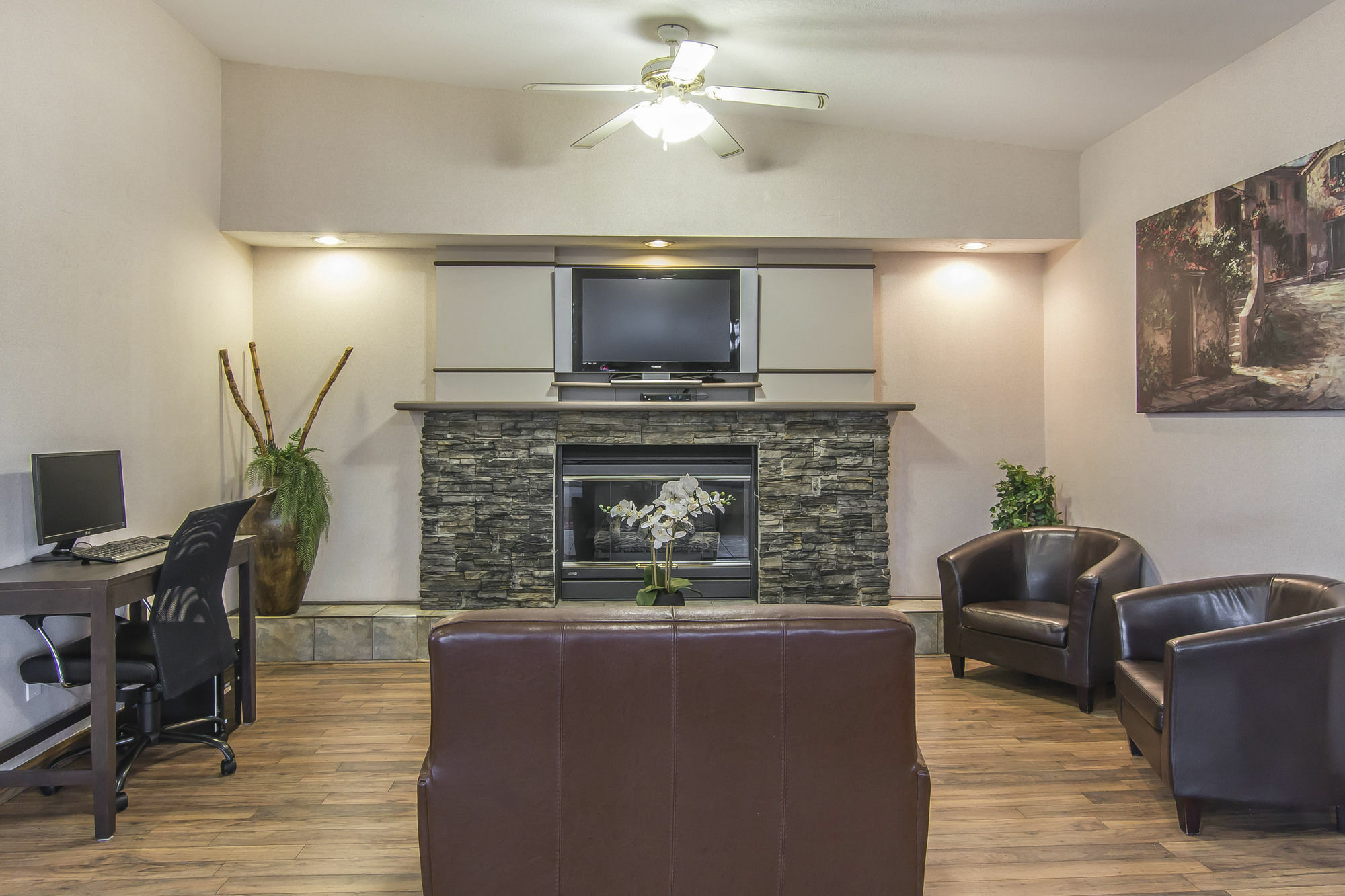 Econo Lodge Inn & Suites Lethbridge Eksteriør billede